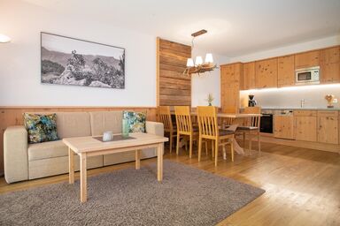 Alphaus Aparthotel - Apartement Saphir, 1 Schlafzimmer ab 5 Nächte