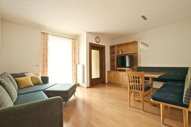 Das Auss.Zeit - Apartment mit 2 Schlafzimmer | Bad | Küche | 2 Balkone