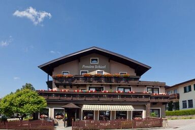 Pension Schierl - Dreibettzimmer Dachgeschoß