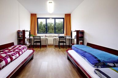 Hostel ALM 34 Sportresort - Zweibettzimmer, Dusche, WC