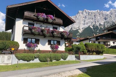 Haus Arnika - Ferienwohnung für 2 - 4 Personen