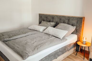 Frau Kunni - Café und Ferienwohnungen - Bärbel