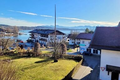 TraumWohnung - TraumWohnung: Panorama-Auszeit nur 150 m vom Chiemsee