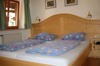 Familien-Bauernhof-Berghammer - Ferienwohnung  5  75 qm