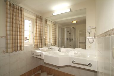 Tannheimer Schuh und Gästestad´l - Ferienwohnung/Bergschuh