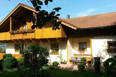Ferienwohnung 2 mit großem Balkon