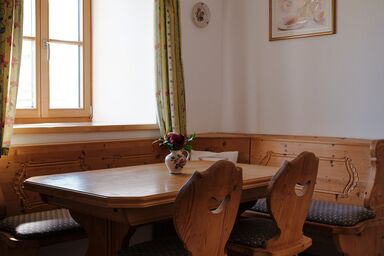 Gschwingerhof - Appartement Hochries, 51 qm Obergeschoss, 1 separates Schlafzimmer