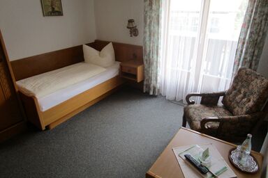 Pension Unterstein - Einzelzimmer mit Dusche/WC