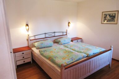 Petersimmerhof - Ferienwohnung Gartenblick bis 4 Personen, großer Balkon, 70 qm
