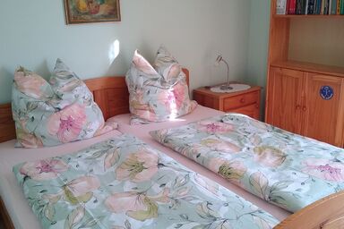 Ferienwohnung Resch Schweinberg - Ferienwohnung Resch, 53 qm mit Balkon und einem separaten Schlafzimmer