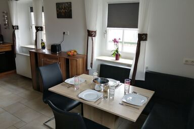 Ferienhaus Mühlfeldner - Ferienhaus 86 qm, 2 Schlafzimmer, Wohnzimmer mit Schlafcouch, Terrasse und Garten