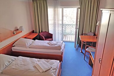 ciao-aschau Haus Burg Ap220 Mina - Apartment Wohn-/Schlafraum mit Balkon, Nr. 220