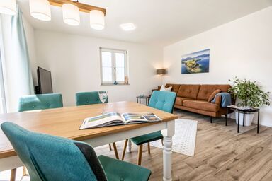 Ferienwohnung Buchwald mit schöner Holzterrasse - Ferienwohnung mit schöner Holzterrasse 115 qm
