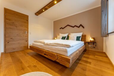 Fischerhof Samerberg - Auszeit mit Bergblick & Balkon - Ferienwohnung Kuastoi für max. 3 Personen