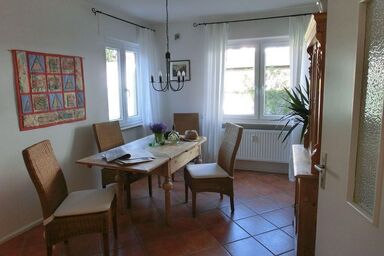 Ferienwohnung Arenz - Großzügige Ferienwohnung (67 qm) in optimaler Lage