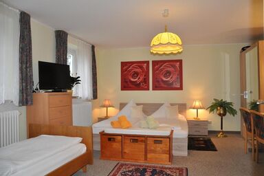 Pension Haus Gertrud - Vierbett-Garten-Zimmer