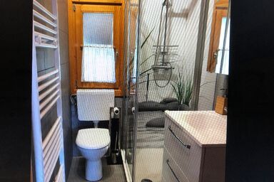 Blockhaus Noffke - Romantische Holzblockhütte 24 Rotkehlchen  - tierfreundlich