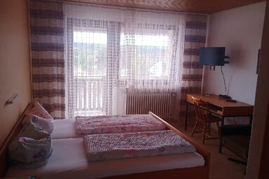 Landgasthof Schmidbauer - Balkonzimmer inkl. Frühstück