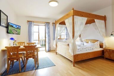 Zum Fürst´n - Ferienwohnung Fürstenzimmer