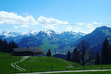 Ferienwohnung mit Bergpanorama - Ferienwohnung mit Bergpanorama .1