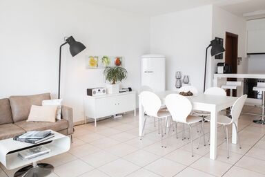 La Promenada - La Promenada .1