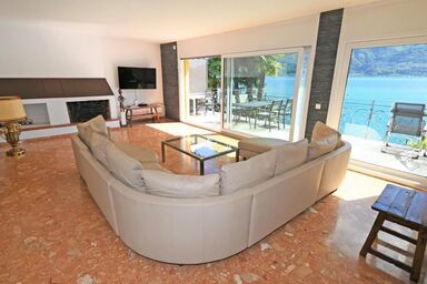 Villa "Genovese al Lago": Aussergewöhnliche Villa mit eigenem Seezugang, Hallen - Villa "Genovese al Lago": Aussergewöhnliche Villa mit eigenem Seezugang, Hallen .1