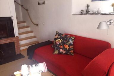 Chesa Linaira - Chesa Linaira .1