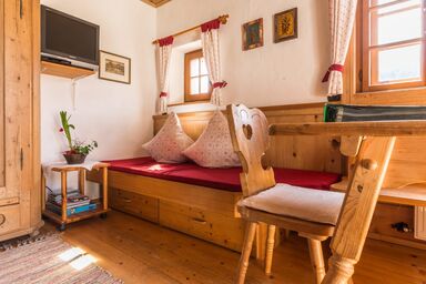 Bauernhof im Wiesengrund - Rastl