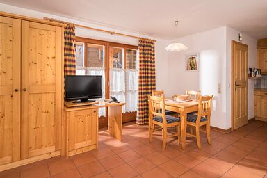 Bauerndörfl Rindereben - Hasseck im Bioblockhaus