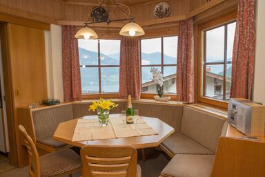 Ferienhaus Fritzenwanker - Appartement/Terrasse/extra DZ/Panoramablick