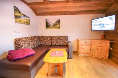 Haus Berge - Apartment mit 1 Schlafzimmer und Balkon