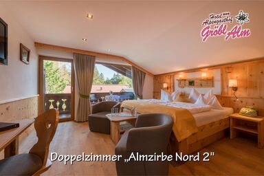 Gröbl-Alm, Alpengasthof/-hotel - Doppelzimmer Nord "Almzirbe" 2 - mit Dusche/ WC