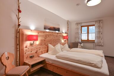 Landhaus am Rosenbächle - Ferienwohnung Edelsberg Nr. 1 im Erdgeschoss