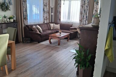 Ferienwohnung "Sunnseit'n" - TOP 2