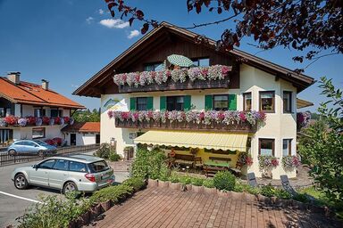 Gästehaus Alpina - Ferienwohnung Wäldle