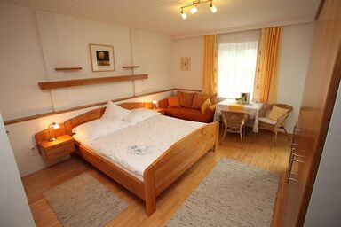 Kleinhofers Himbeernest - Zimmer 4 | Gelbes Herzerl (3-5 Nächte)