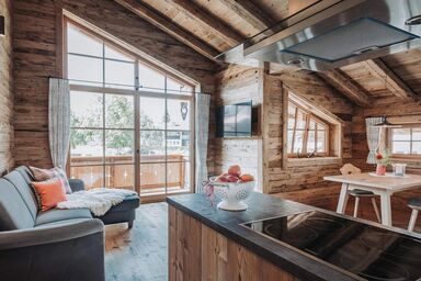 Alpzitt Chalets - "s'huimelég"