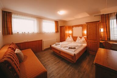 Posers Bergwelt - Familienzimmer 21