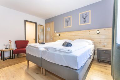 Sonnberg Lodge - Doppelzimmer mit Dusche, WC