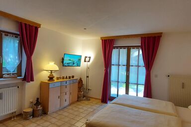 Romeo-Julio, Ferienwohnungen - "Julio II" - Fewo/Wohn-Schlafraum/Dusche, WC