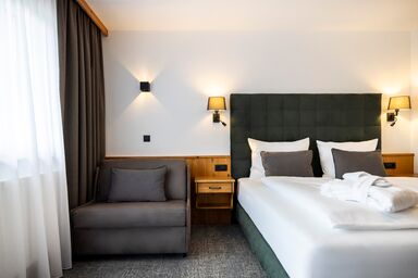 Hotel loj - our kind of place - Zimmer Superior (2-3 Pers.)