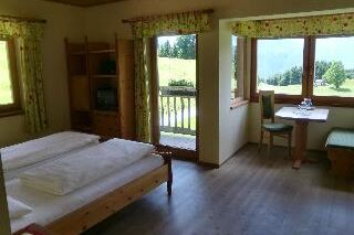 Bio-Berggasthof Bachrain - "Hoher Göll" DZ mit Dusche, WC, Balkon