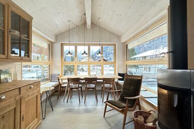 Dollyhay - 4-Zimmerwohnung Hochparterre