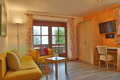 Alpenstern Finy, Bio-Gästehaus - Ferienwohnung Alpenwiese (L) 50 qm