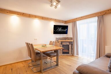 Altroiterhof - Appartment Zwölferhorn