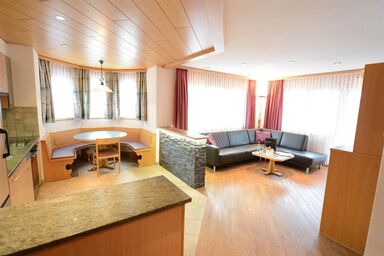 Helvetia Apartments Dachwohnung Nr. 7