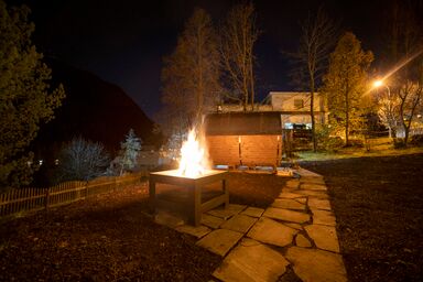 Meis Chalet, (Scuol).