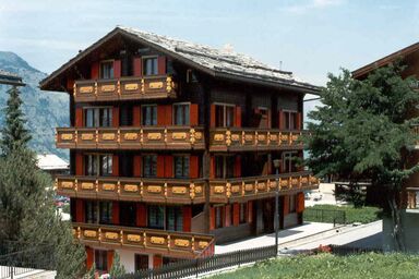 Zur Heimat, (Grächen). 2-Bettwohnung 1049