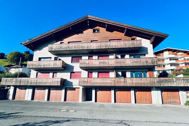 Haus Steinbock (CharmingStay). 3.5-Zimmerwohnung 2OG