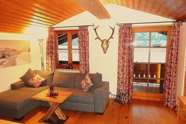 Gästehaus Schönfeld - Ferienwohnung Almgenuss  - Drei-Raum-Wohnung 65m² mit Balkon und Bergblick